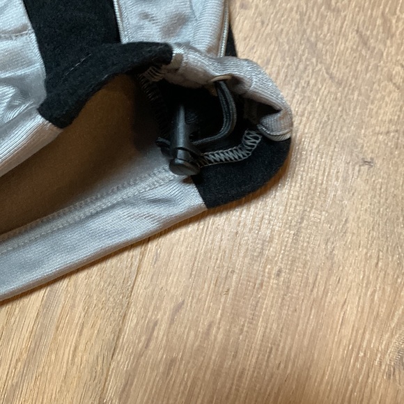 Reebok NWOT hooded track jacket - Picture 6 of 8